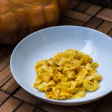 Kürbis-Pesto auf selbst gemachter Pasta